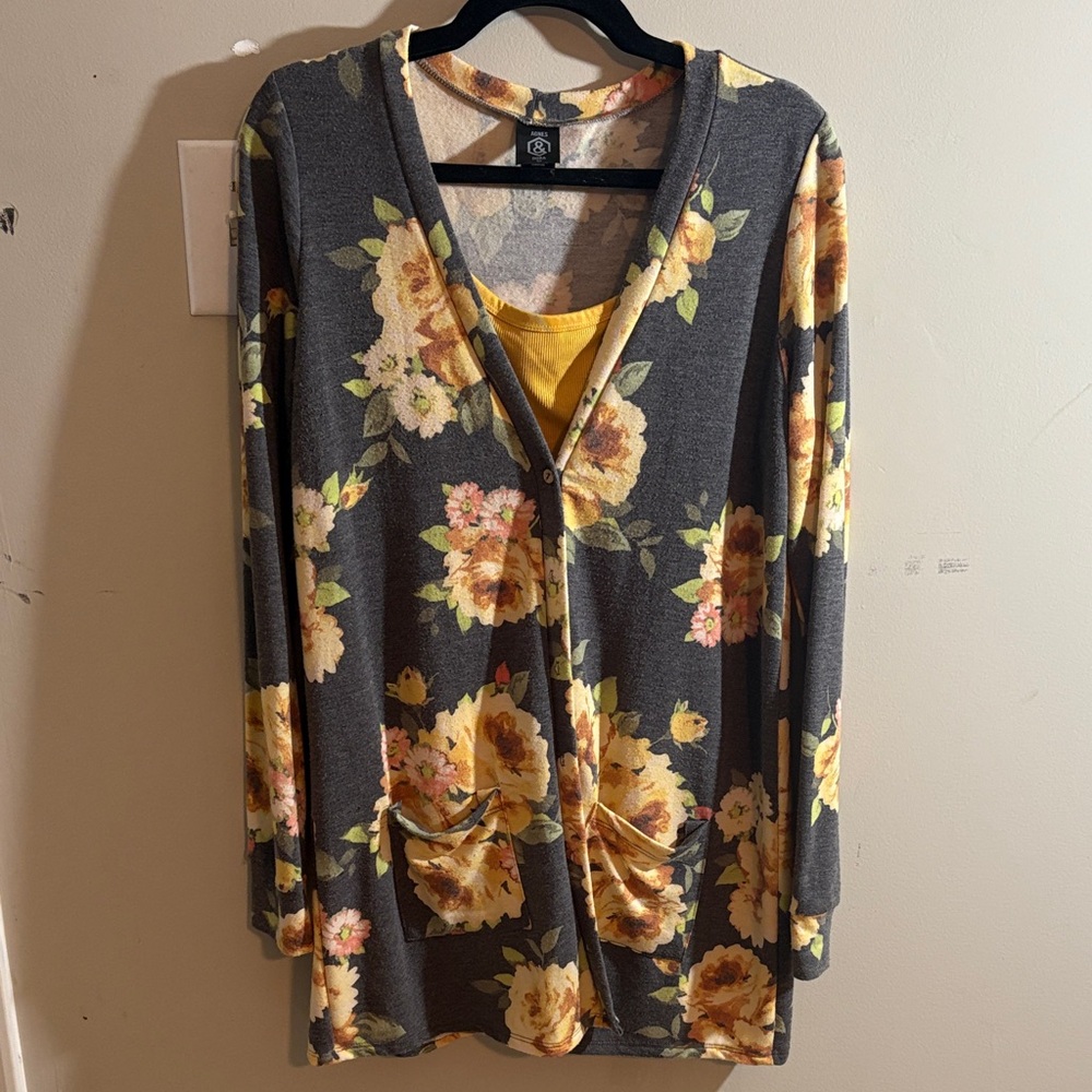 Agnes & Dora Floral Cardigan